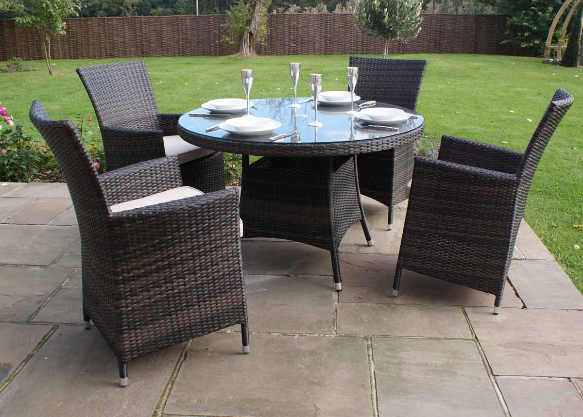 Outdoor Furniture for Sale in Kampala Uganda. Rattan Patio/Garden, Home, Hotel, Restaurant, Bar Outddor Furniture in Uganda. Chrome Outdoor Furniture Ltd Makes Outdoor/Garden/Patio Furniture in Categories of: Chairs, Dining Tables, Sofa Sets, Coffee Tables, Dining Chairs, Flower Vases, Sun Loungers, Outdoor Beds. Chrome Outdoor Furniture Ltd, Leading Furniture Manufacturer And Supplier of Quality Garden And Outdoor Furniture Products in Kampala Uganda, East Africa. furnitureug.com