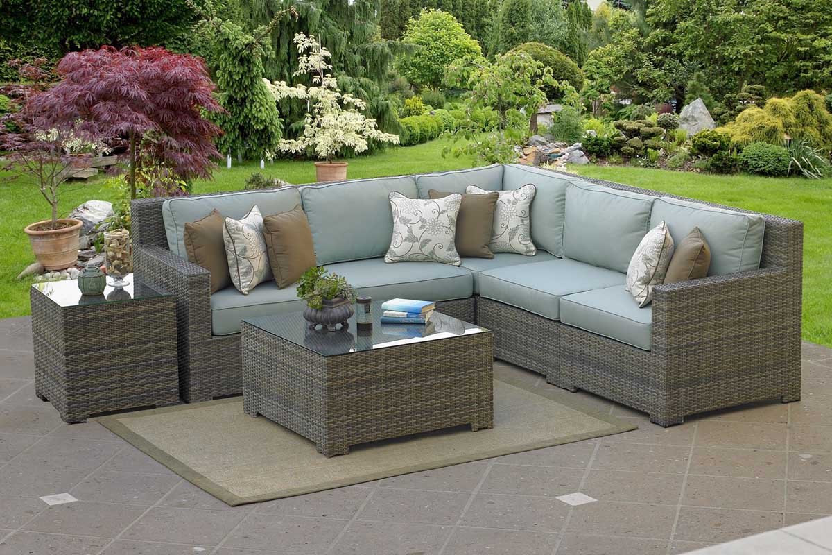 Outdoor Furniture for Sale in Kampala Uganda. Rattan Patio/Garden, Home, Hotel, Restaurant, Bar Outddor Furniture in Uganda. Chrome Outdoor Furniture Ltd Makes Outdoor/Garden/Patio Furniture in Categories of: Chairs, Dining Tables, Sofa Sets, Coffee Tables, Dining Chairs, Flower Vases, Sun Loungers, Outdoor Beds. Chrome Outdoor Furniture Ltd, Leading Furniture Manufacturer And Supplier of Quality Garden And Outdoor Furniture Products in Kampala Uganda, East Africa. furnitureug.com