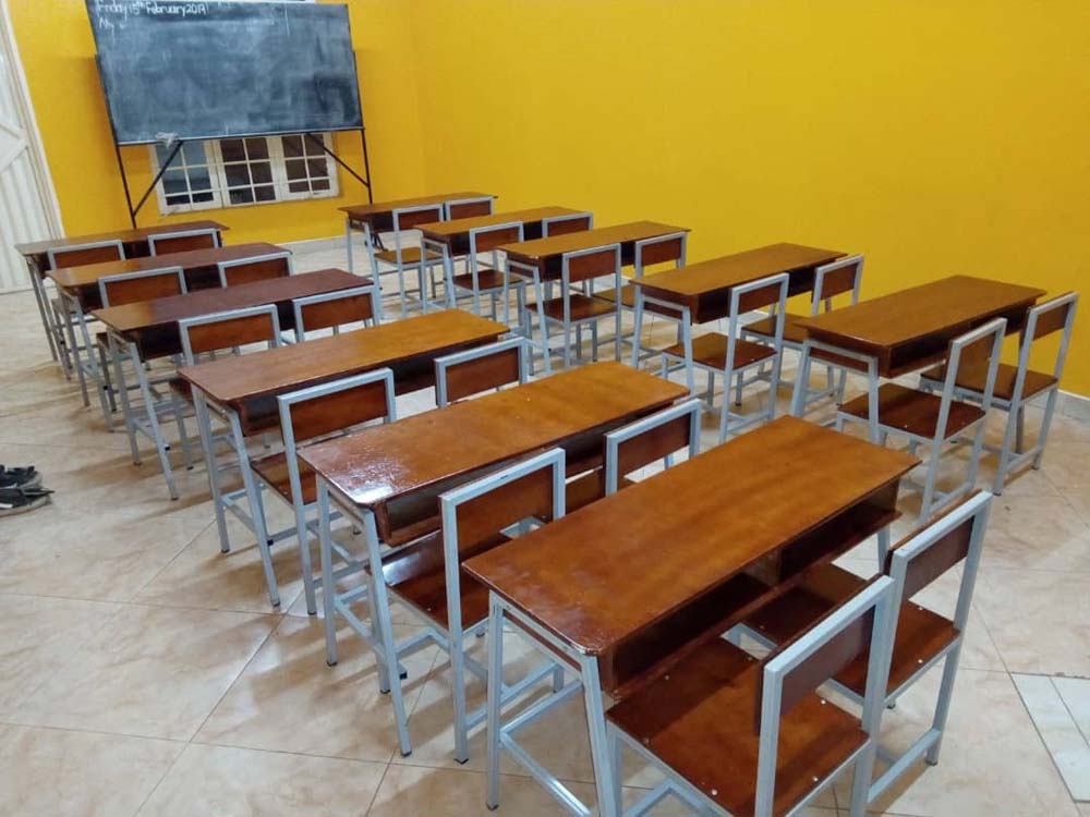 School Desks for Sale in Kampala Uganda. Desire School Furniture Ltd Makes School Desks for Kindergarten/ Pre-school, Primary, Secondary, Colleges, Higher Institutions of Learning/Tertiary Institutions And Universities in Uganda. Desire School Furniture Ltd, Leading Furniture Manufacturer And Supplier of Quality School Furniture Products in Kampala Uganda, East Africa. furnitureug.com