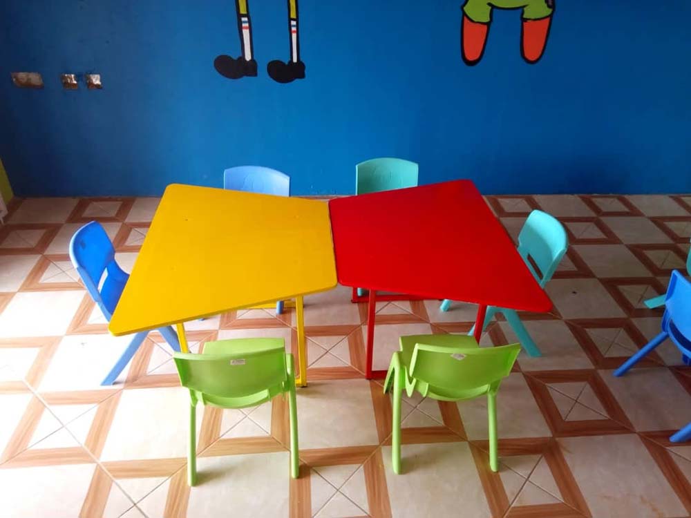 School Tables for Sale in Kampala Uganda. Desire School Furniture Ltd Makes School Tables for Kindergarten/ Pre-school, Primary, Secondary, Colleges, Higher Institutions of Learning/Tertiary Institutions And Universities in Uganda. Desire School Furniture Ltd, Leading Furniture Manufacturer And Supplier of Quality School Furniture Products in Kampala Uganda, East Africa. furnitureug.com