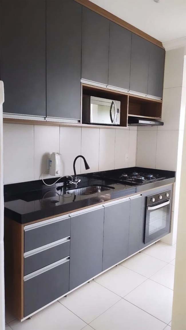 Kitchen Cabinets for Sale in Kampala Uganda. Stylish Modern Board Wood Kitchen Cabinets Uganda. Furniset Ideaz, Leading Furniture Designer, Maker/Manufacturer And Supplier of Quality Cabinet Wood Furniture Products in Kampala Uganda, East Africa. furnitureug.com