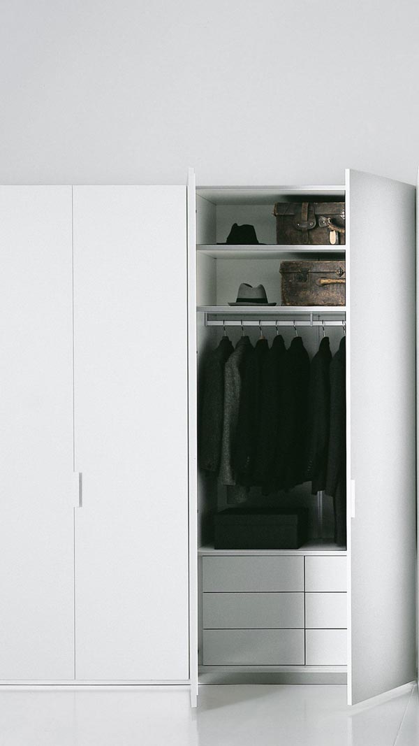 Wardrobes for Sale in Kampala Uganda. Stylish Modern Board Wood Wardrobes Uganda. Furniset Ideaz, Leading Furniture Designer, Maker/Manufacturer And Supplier of Quality Board Wood Furniture Products in Kampala Uganda, East Africa. furnitureug.com