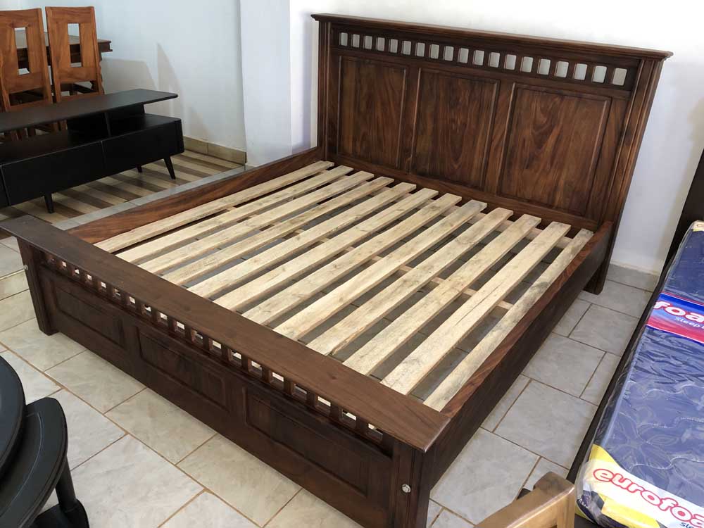 Beds for Sale in Kampala Uganda. Munton Wood Ark Uganda services: wood furniture, home furniture, wood products, hotel furniture and office furniture. Munton Wood Ark Uganda is the leading supplier of furniture and wood products in Kampala Uganda, East Africa. furnitureug.com