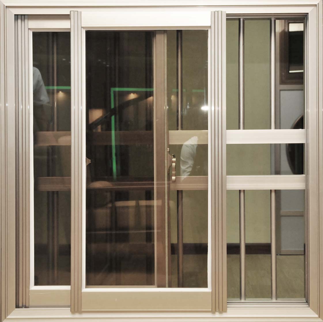 Aluminium Windows for Sale in Kampala Uganda. Aluminium Custom Made Windows Uganda. Oldvoi Uganda Ltd, Leading Manufacturer And Supplier of Aluminium Products in Kampala Uganda, East Africa. furnitureug.com
