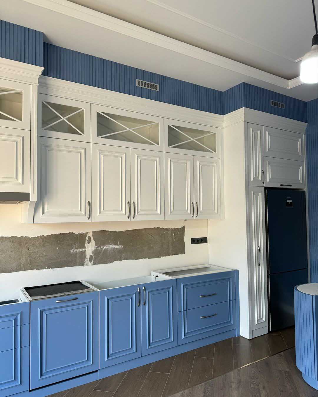 Kitchen Cabinets for Sale in Kampala Uganda. Kitchen Design And Cabinets Installation. Trust Interiors Uganda. Leading Interior Design Furniture Company in Uganda, Designers, Installers, Makers/Manufacturers Of Modern Furniture Products And Interior Design Services In Kampala Uganda, East Africa. furnitureug.com